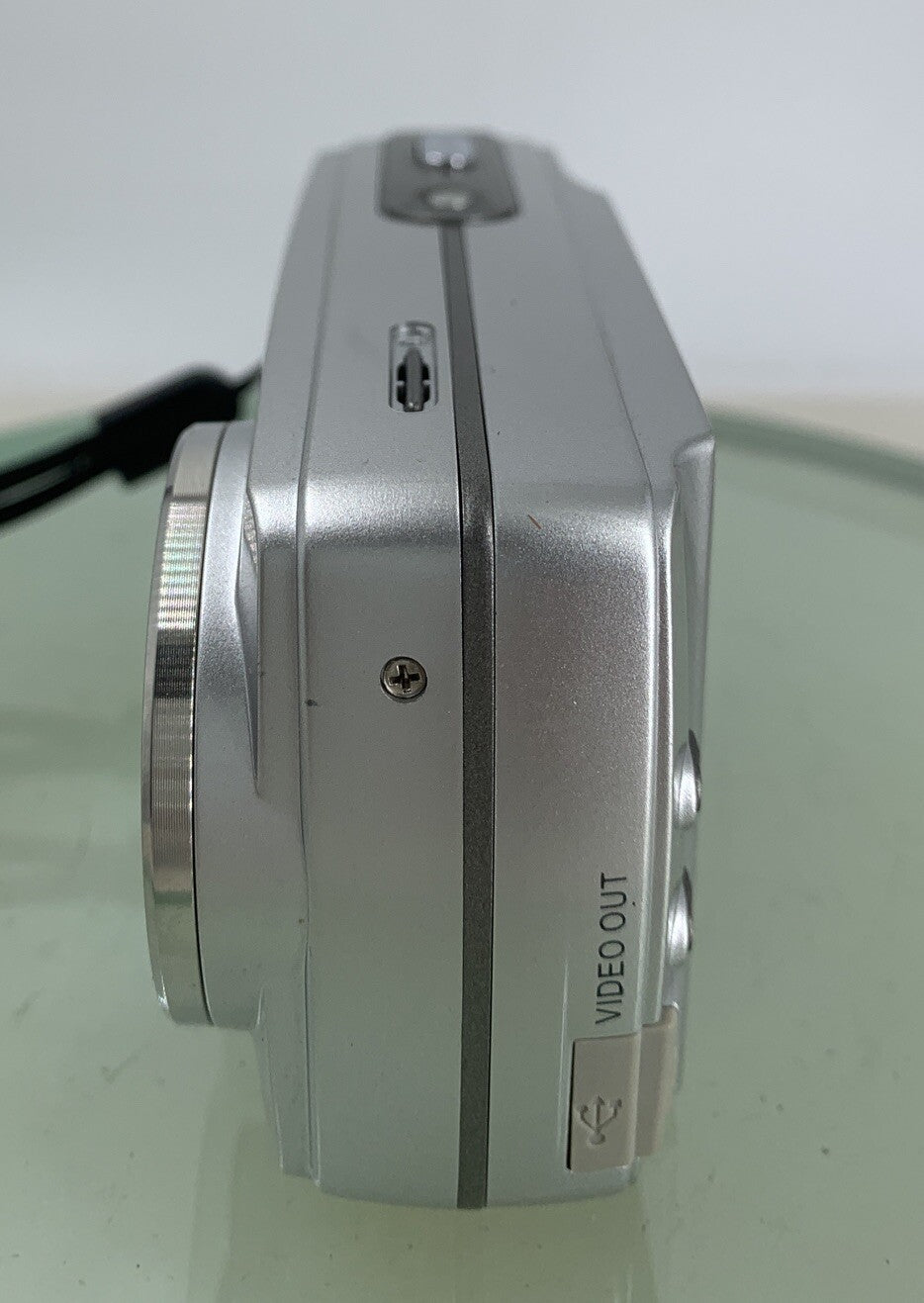 Praktica DCZ-520 5.1MP COMPACT DIGITAL CAMERA SILVER WITH COVER TESTED- 1103