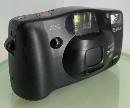 Fuji DL-95 Super 35mm Film Point and Shoot Camera BLACK NO CHARGER TESTED - 5430