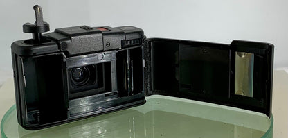 *TESTED* OLYMPUS XA2 COMPACT CULT  D.ZUIKO 35mm f3.5 POINT & SHOOT CAMERA #3326