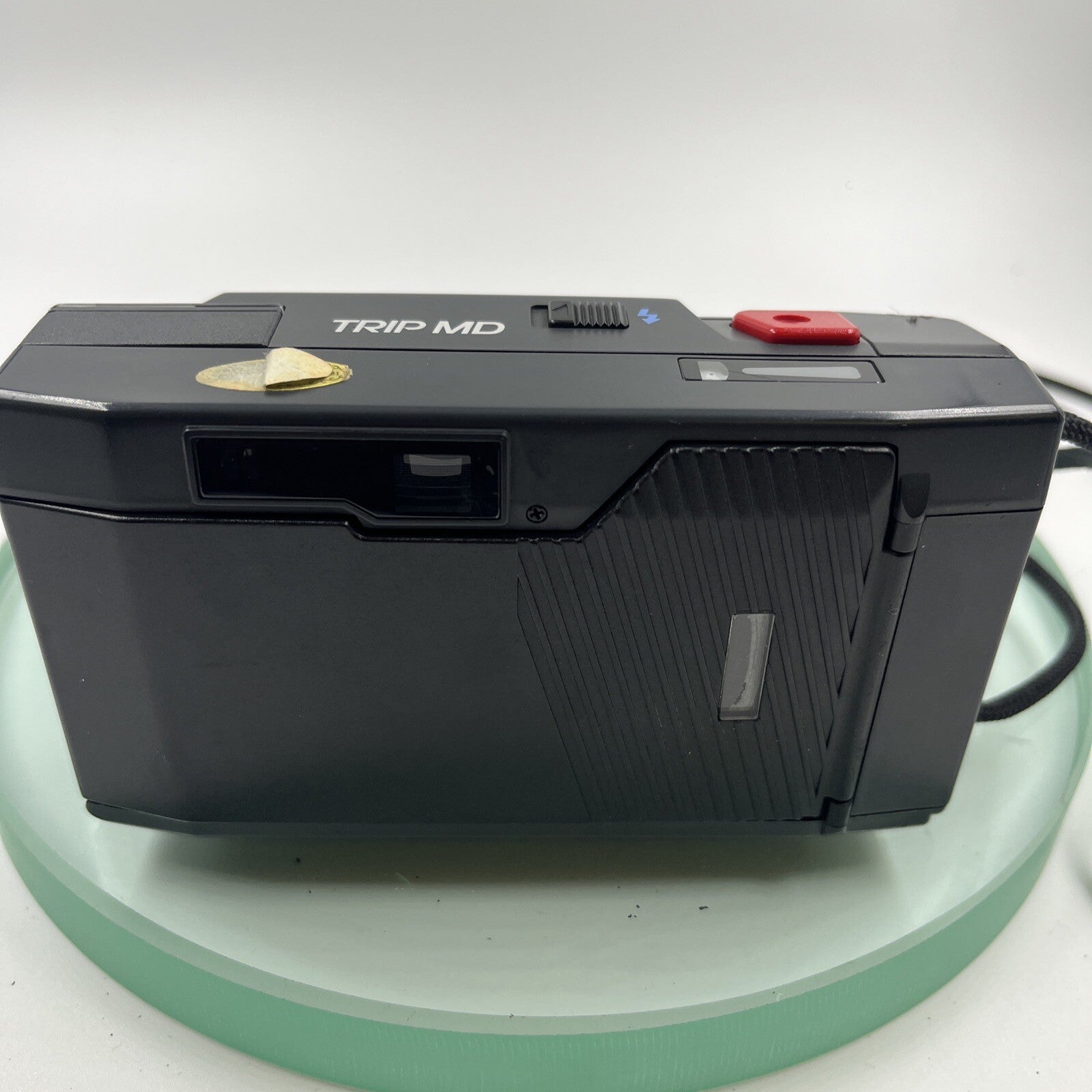 Vintage Olympus Trip MD 35mm Film Camera Point & Shoot With Original Cover # 9284