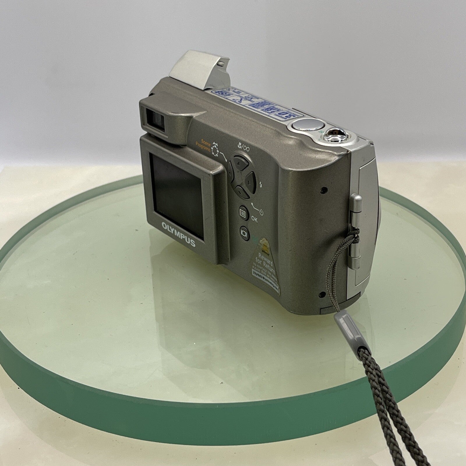 Olympus C-300 Zoom Digital Camera 3.0MP Megapixel 2.8x Optical Zoom- Silver #2905