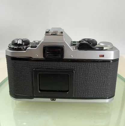 Pentax ME F35mm SLR Film camera + Pentax-M  50mm f2 LENS 35mm   - TESTED  7233