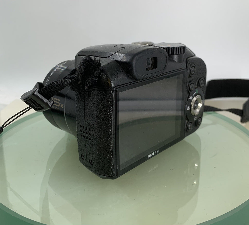 Fujifilm FinePix S1600 12.2MP COMPACT DIGITAL CAMERA BLACK + WIRE TESTED - 9254