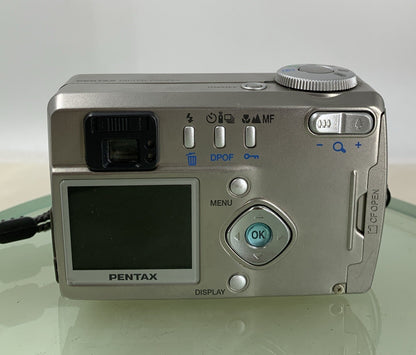 Pentax Optio 330 COMPACT DIGITAL CAMERA 3.34 MP SILVER + CHARGER TESTED - 2655