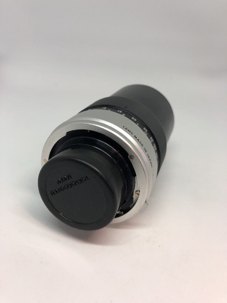 Camera lens Topcon Tokyo Kogaku UV Topcor 135mm. f4 per reflex .2