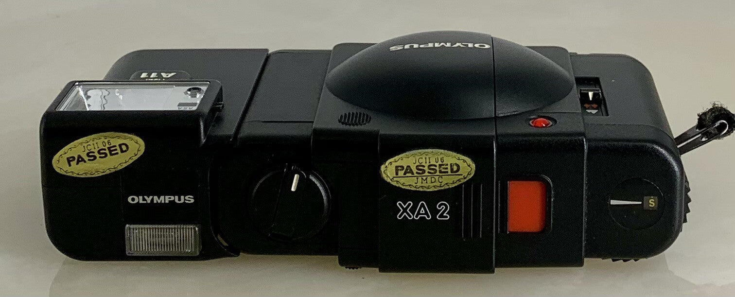 OLYMPUS XA2 Compact Camera 35mm Flash A11 D.ZUIKO 35mm f3.5 TESTED , mju 756
