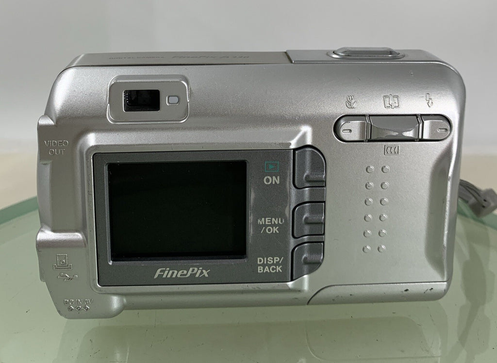 Vintage Fujifilm FinePix Digital Camera A330 3.2MP DOTS ON SCREEN TESTED - 1605