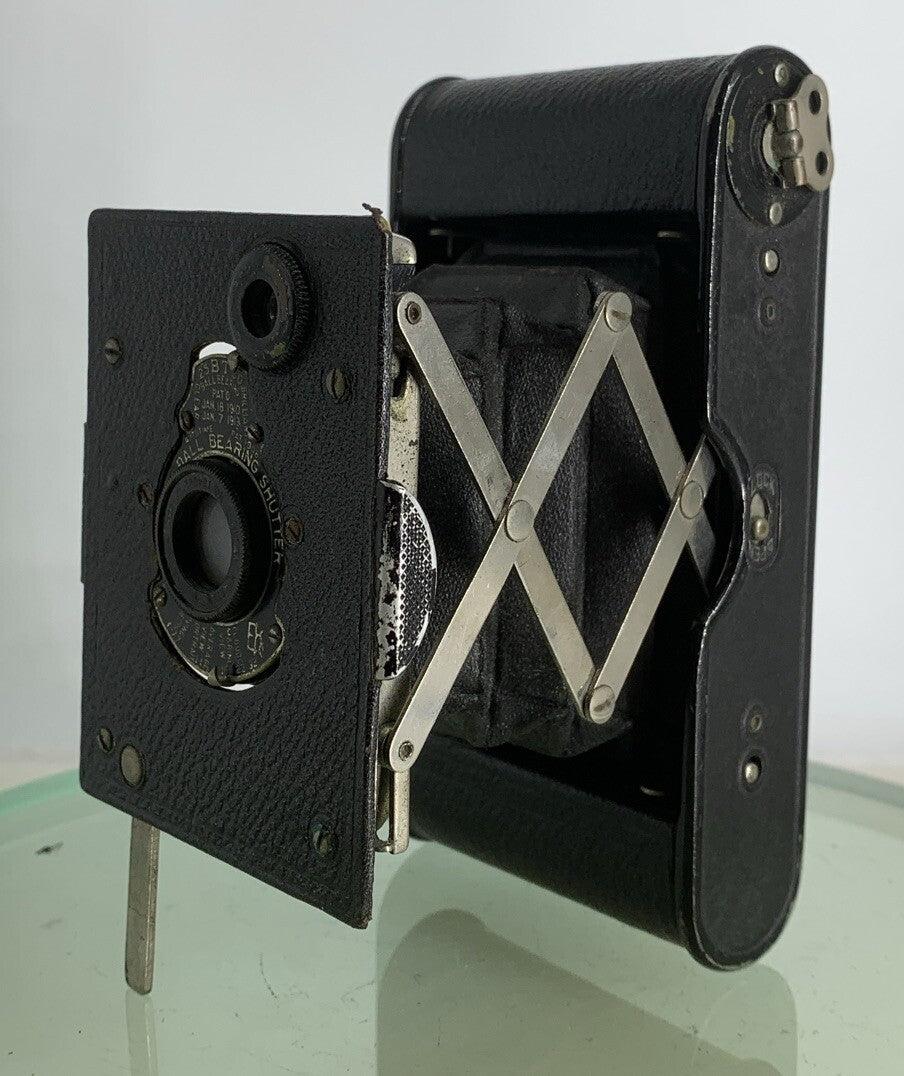 Vintage Eastman Kodak No A-127 FILM Vest Pocket Folding Camera TESTED  With Case2