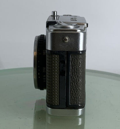 Olympus PEN EE 35mm Vintage film camera fully working Point & shoot 244249 #2433