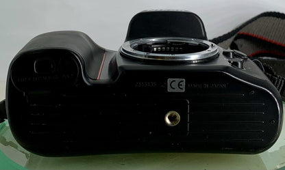 Nikon N70 35mm AF SLR Film Camera - Body Only + Instructions + Bag + Tested -3057