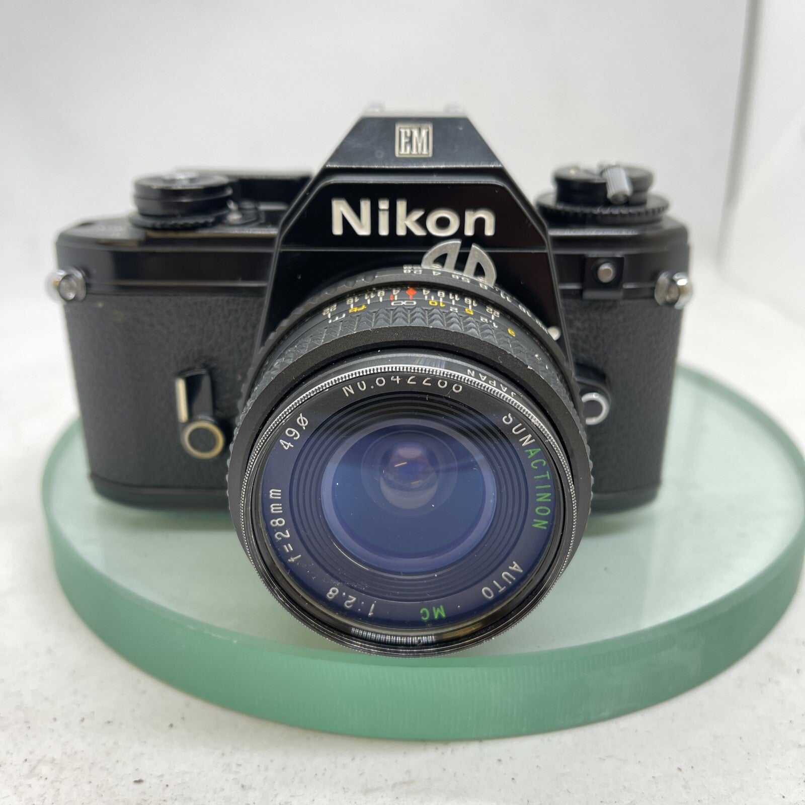 Nikon EM SLR 35mm Film Camera + 28mm 1:2.8 Lens (SUNACTION AUTO) TESTED 167