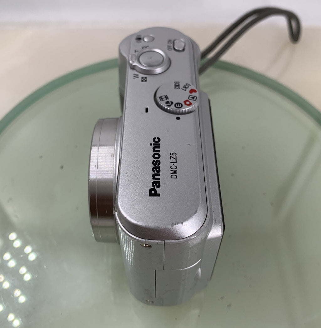 Panasonic Lumix DMC-LZ5 6.0MP Compact DigitalCamera SilverTested,NO CHARGER-7783