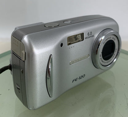 Olympus FE-120 6.0 MP Compact Digital Camera SILVER NO CARD TESTED - 470
