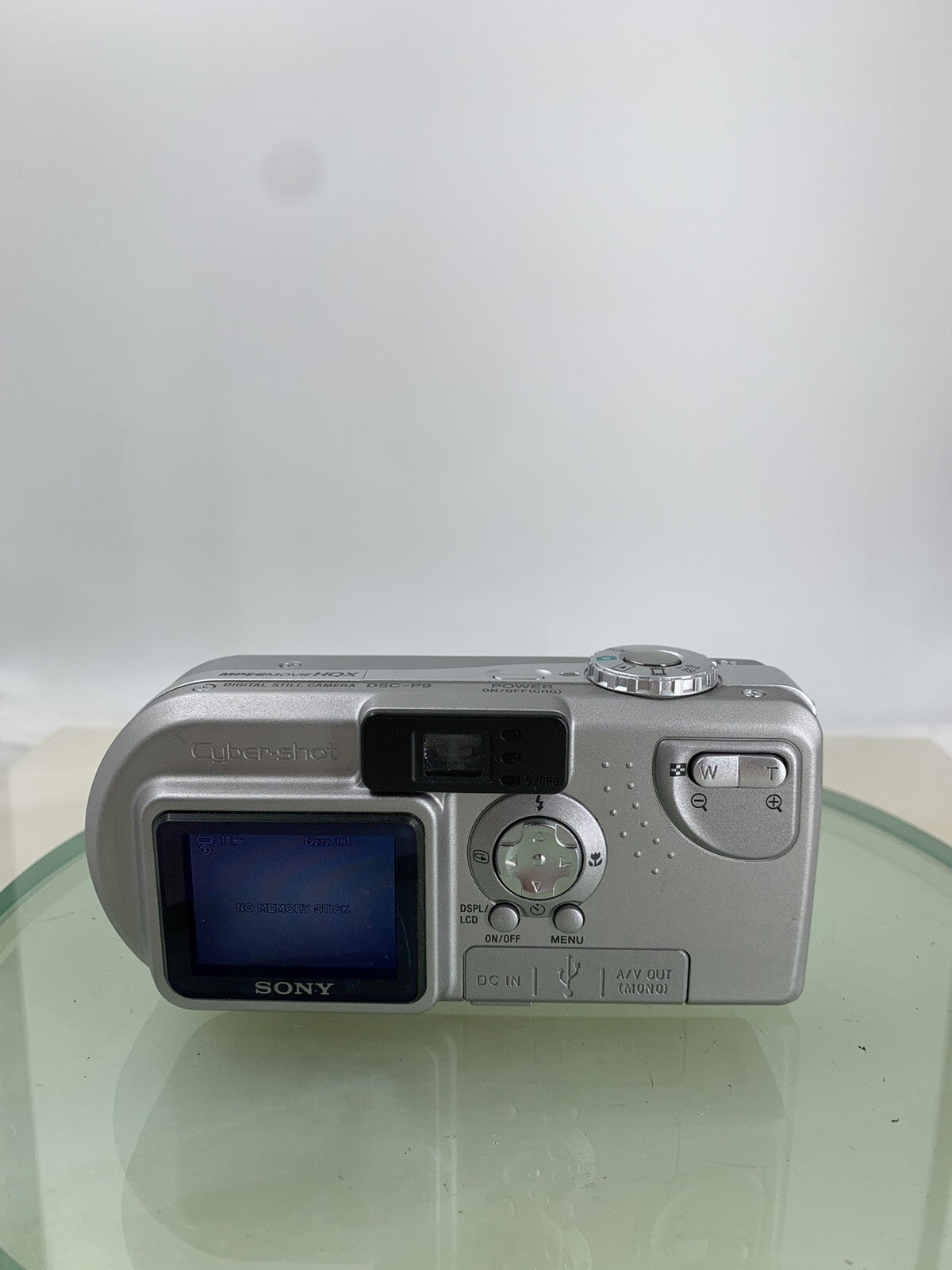 Sony Cybershot DSC-P9 4MP Digital Camera SILVER + CHARGER + WIRE TESTED - 6834