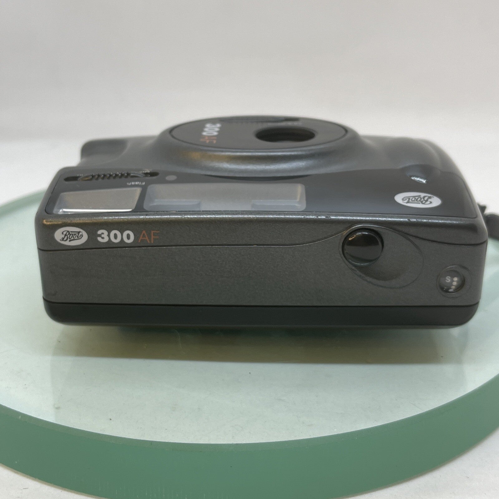 Boots 300 AF 35mm Film Camera Point & Shoot Collectable, Instructions, case #4914