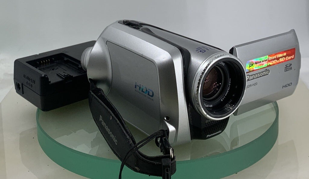 Panasonic SDR-H20EB-S VIDEO CAMCORDER - SILVER WITH CHARGER TESTED - 10