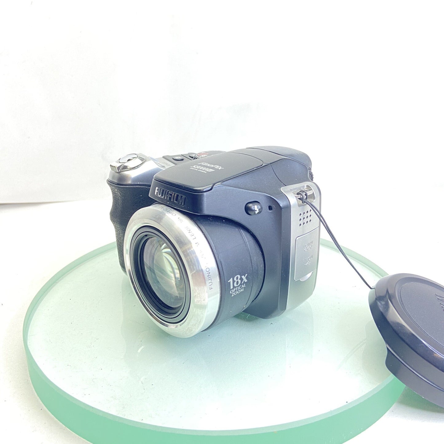 Fujifilm FinePix S Series S8000fd 8.0MP Digital Camera - Black, TESTED, Bag #8022