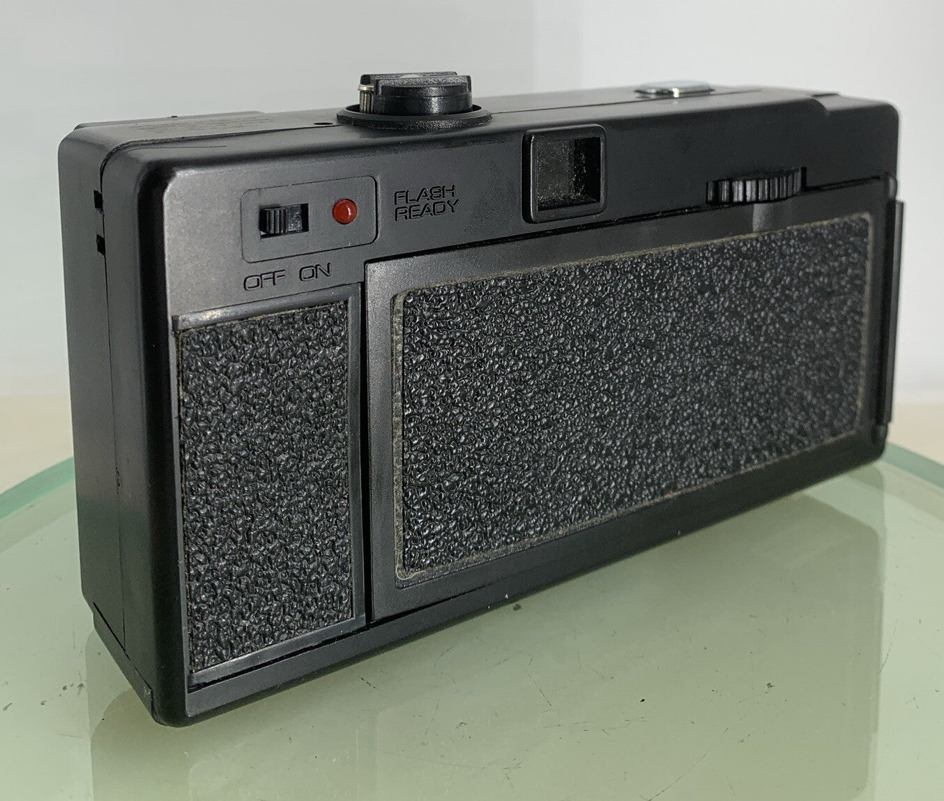 MF- 5000 COMPACT POINT AND SHOOT FILM CAMERA GOOD CONDITION TESTED - 7364