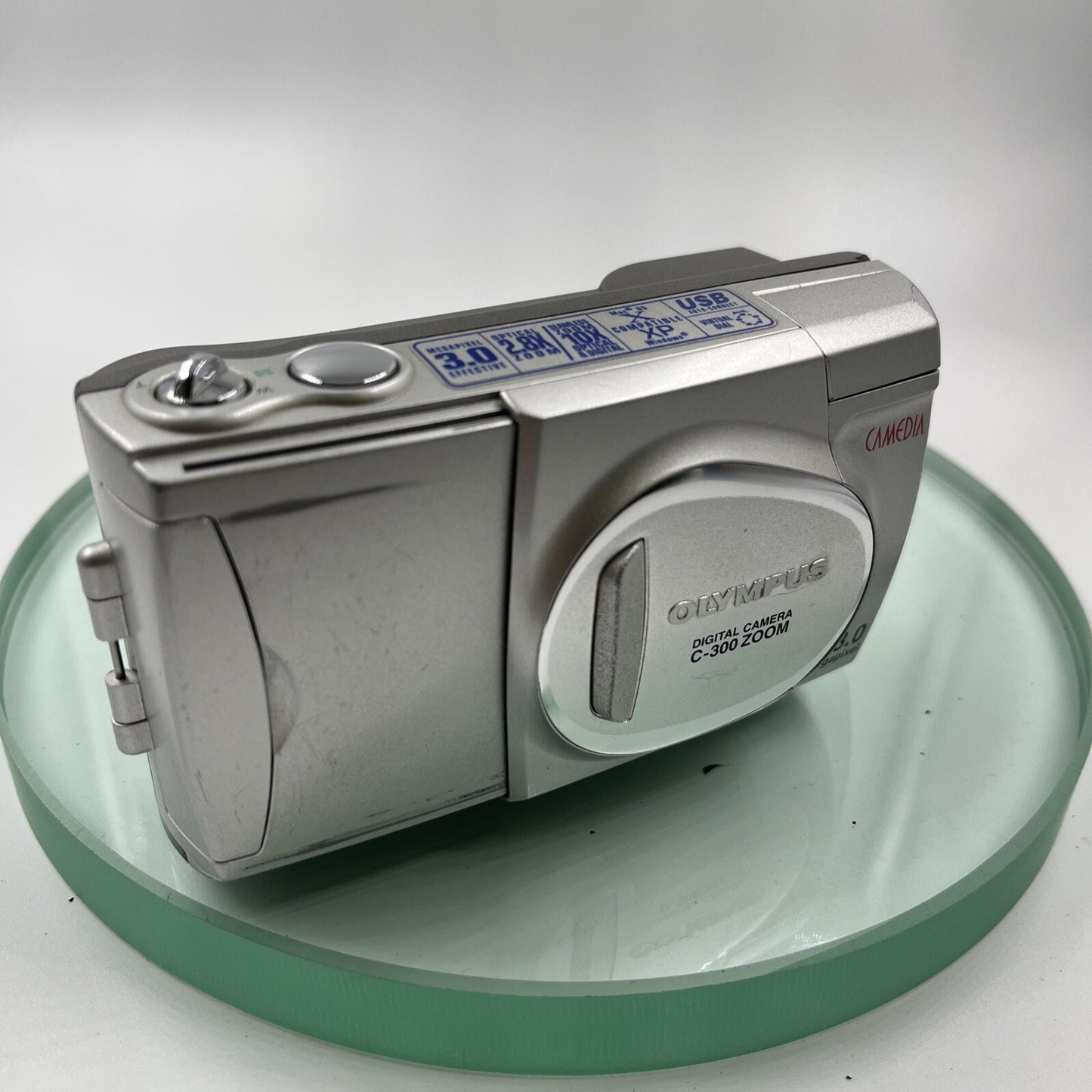 Olympus C-300 Zoom Digital Camera 3.0MP Megapixel 2.8x Optical Zoom-Silver # 9691