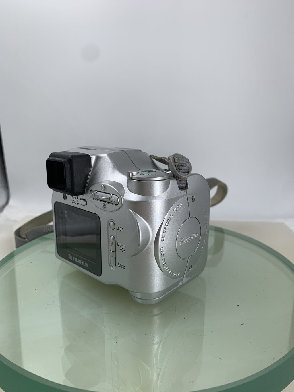 FujiFilm FinePix FUJIFILM 2800 Z Digital Camera SILVER+128MB CARD TESTED - 1762