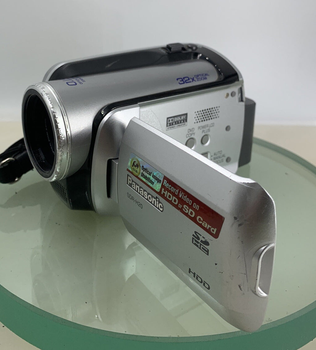 Panasonic SDR-H20EB-S VIDEO CAMCORDER - SILVER WITH CHARGER TESTED - 12
