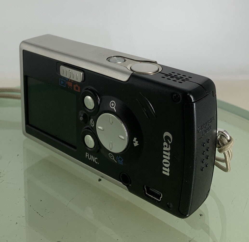 Canon Digital Camera IXUS i PC1060 4.0MP BLACK+CHARGER+COVER TESTED - 9976