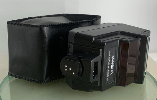 Minolta Program 2800 AF Flash Unit BLACK WITH COVER GOOD CONDITION TESTED - 9810