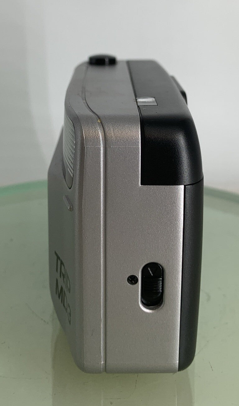 Olympus Trip MD3 35mm Film Point and Shoot Camera SILVER NOBATTERY TESTED - 8163