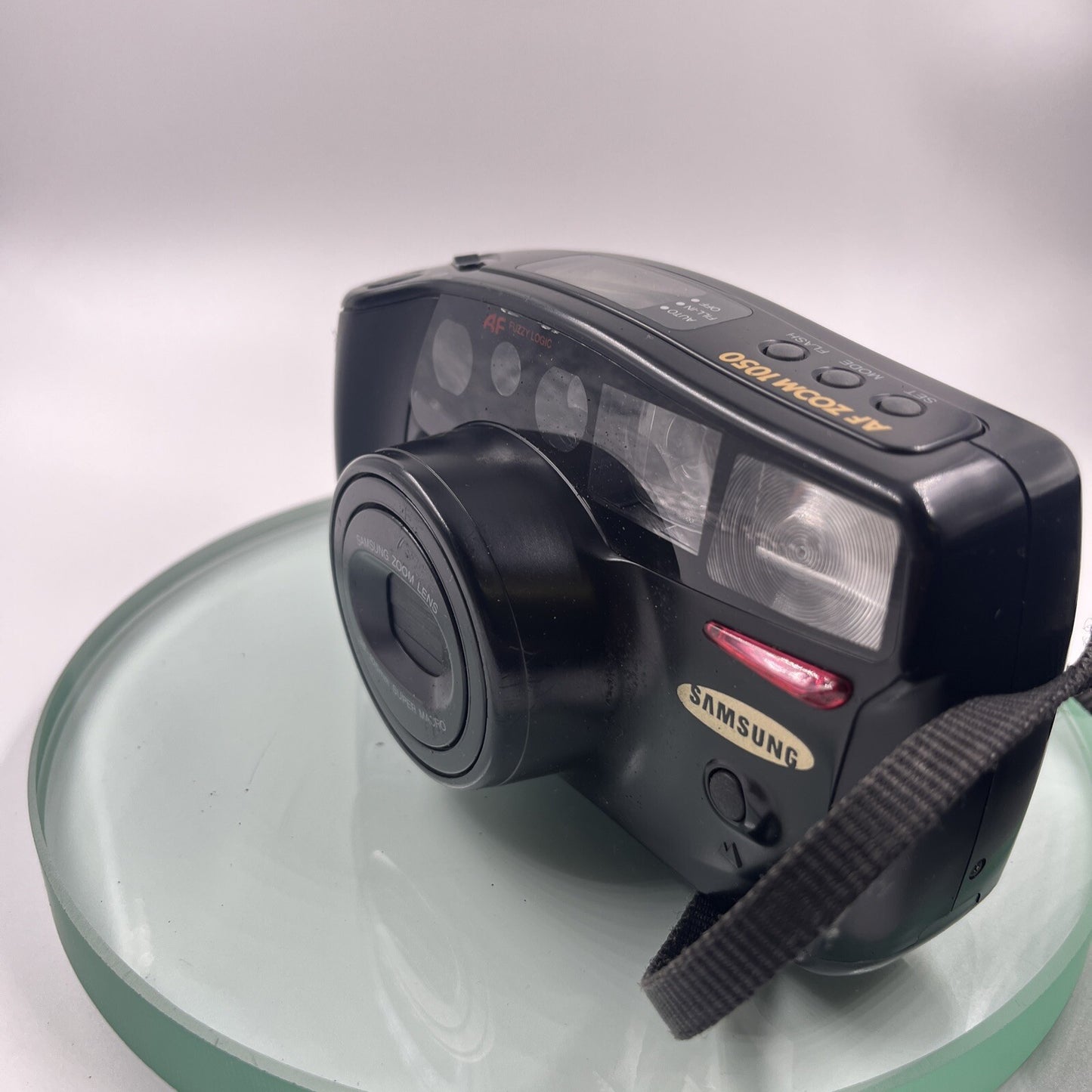 Retro Samsung AF Zoom 1050 35mm Point And Shoot Camera # TESTED & WORKING # 9883