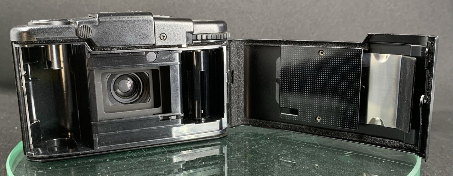 OLYMPUS XA2 COMPACT CULT D.ZUIKO 35mm f3.5 POINT&SHOOT CAMERA TESTED {SERVICED}7