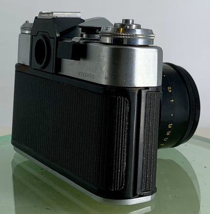 Very Rare ZENIT E POINT AND SHOOT FILM CAMERA+HELIOS-44-2 LENS+SILVER+TESTED-1413