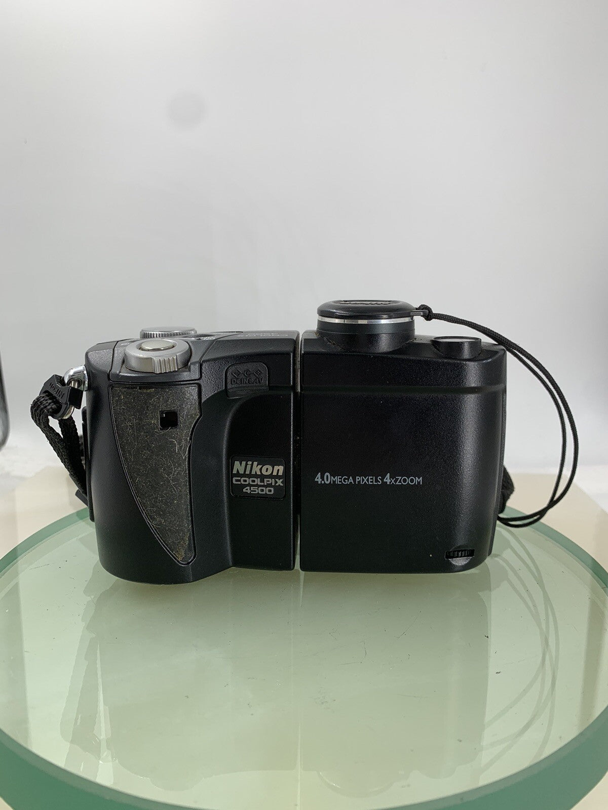 Nikon DigitalCamera Coolpix 4500 4.0MP BLACK 128MB CARD NO CHARGER TESTED - 6941