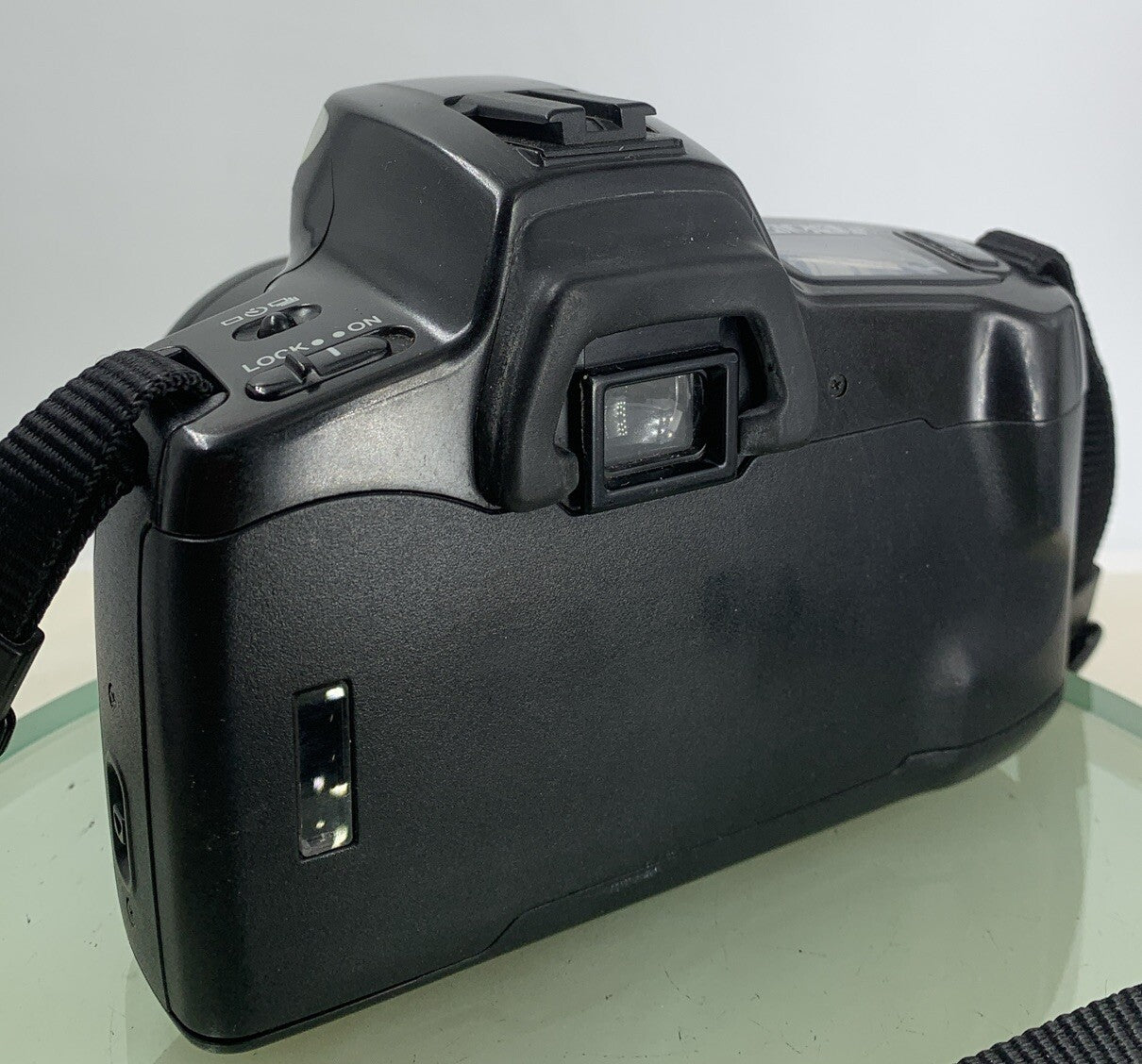 Minolta Dynax 300 SI SLR FILM CAMERA + 35-70mm Lens BLACK COLOR TESTED - 6104
