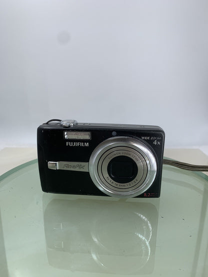 Fujifilm Digital Camera FinePix F480 8.2MP BLACK WITH CHARGER TESTED - 801