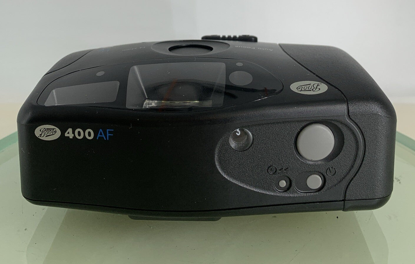 Boots 400AF BLACK POINT AND SHOOT FILM CAMERA AUTOFOCUS NOBATTERY TESTED - 8067