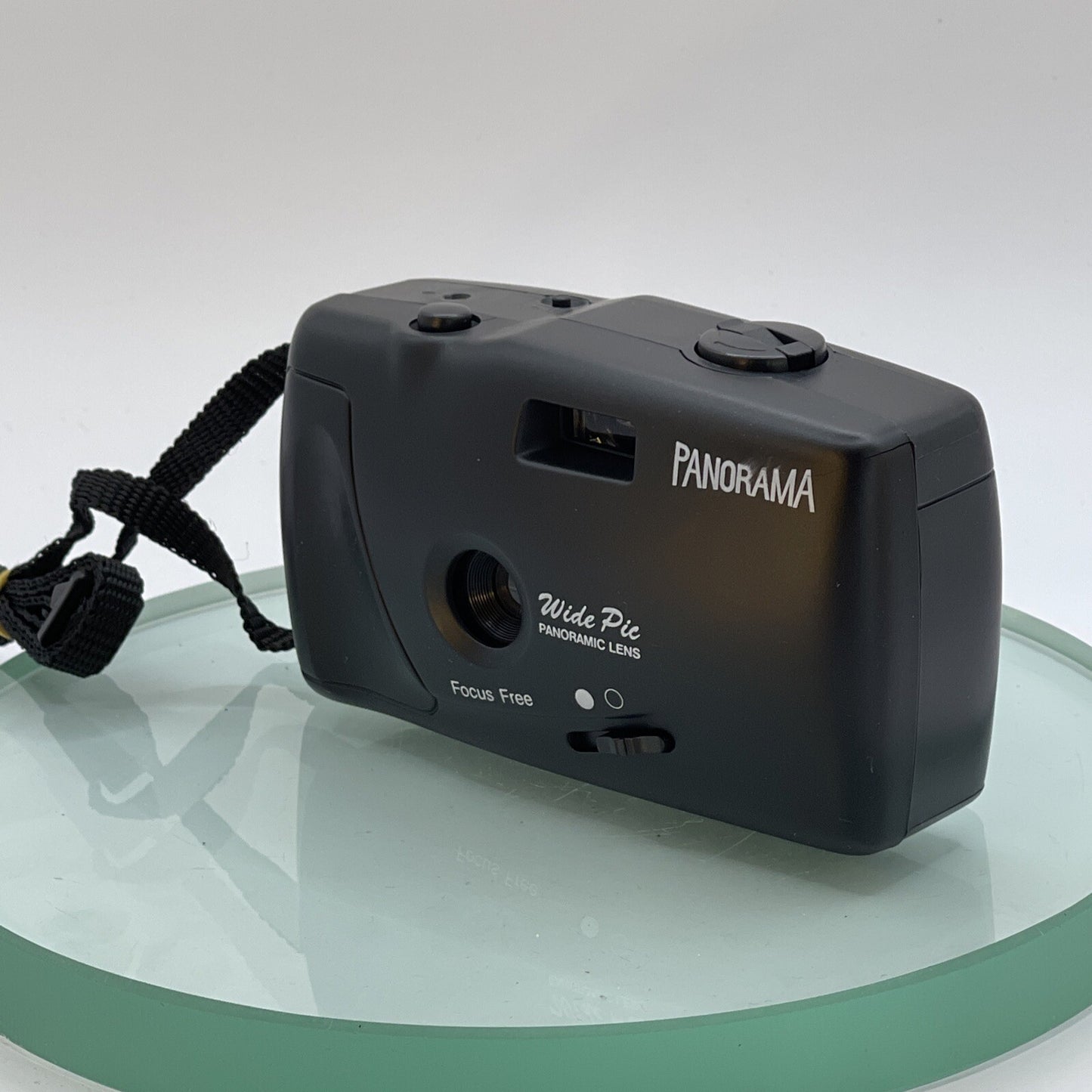 VINTAGE PANORAMA, PANORAMIC WIDE PIC 35MM CAMERA POINT AND SHOOT GREAT,manual6232
