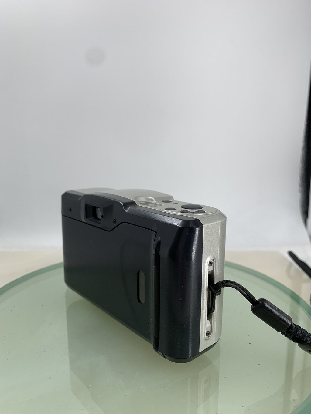 Konica Z Up 60 35mm Film Point and Shoot Camera SILVER PERFECTLY TESTED - 7833