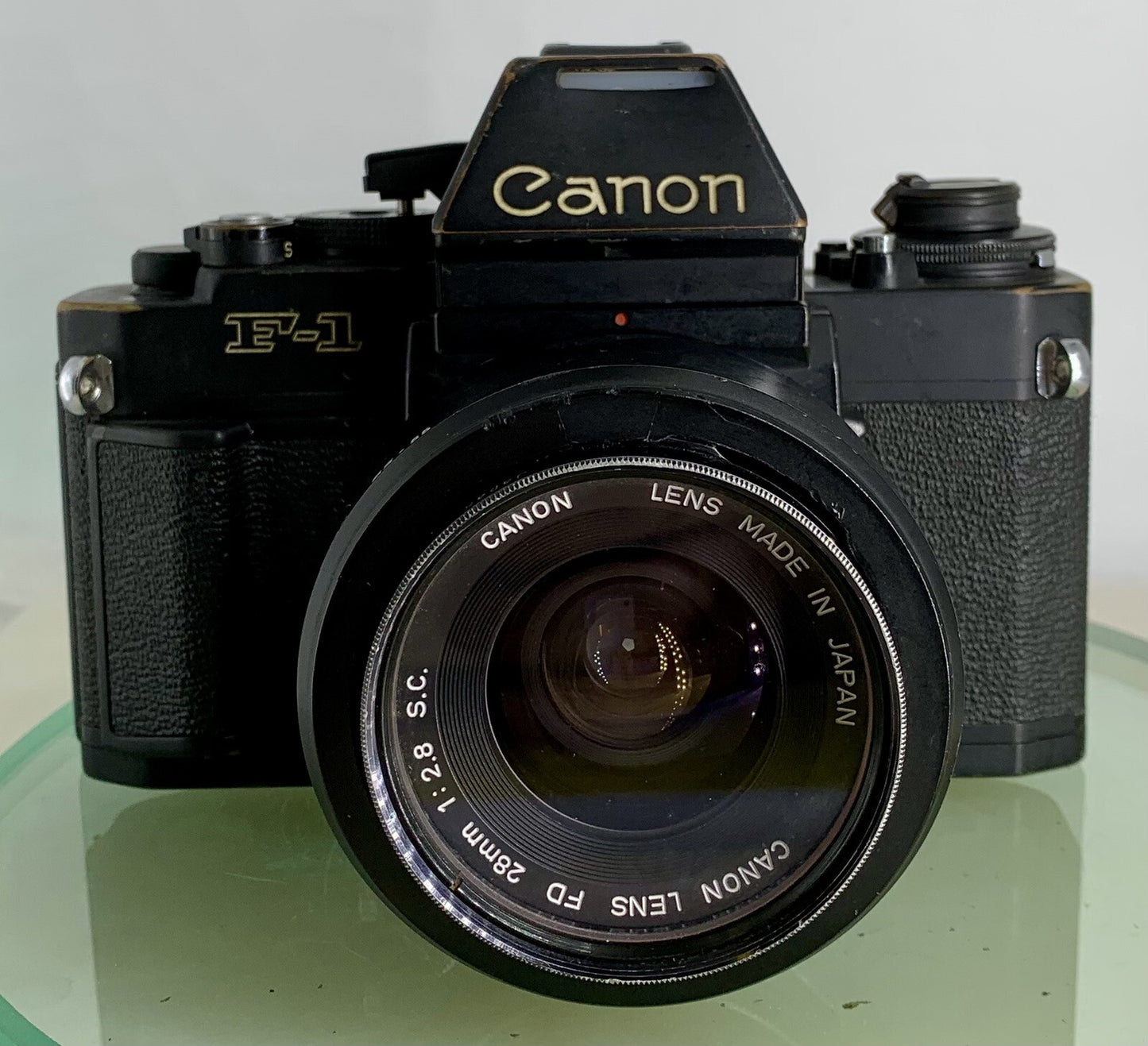 Canon New F-1 35mm SLR Film Camera + Canon FD 28mm f2.8 S.C, AE Finder TESTED3461