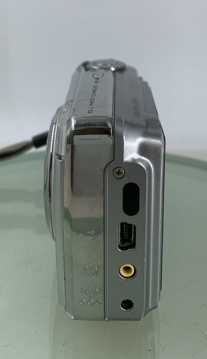Fujifilm Digital Camera FinePix A920 9.0MP SILVER NOCARD NOCHARGER TESTED - 5703