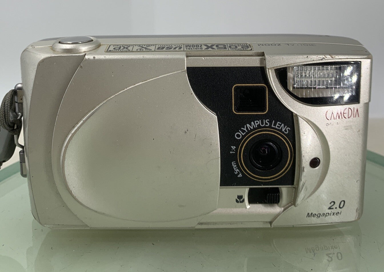 Olympus Camedia D-380 2MP Digital Compact Camera SILVER NO CHARGER - TESTED - 91