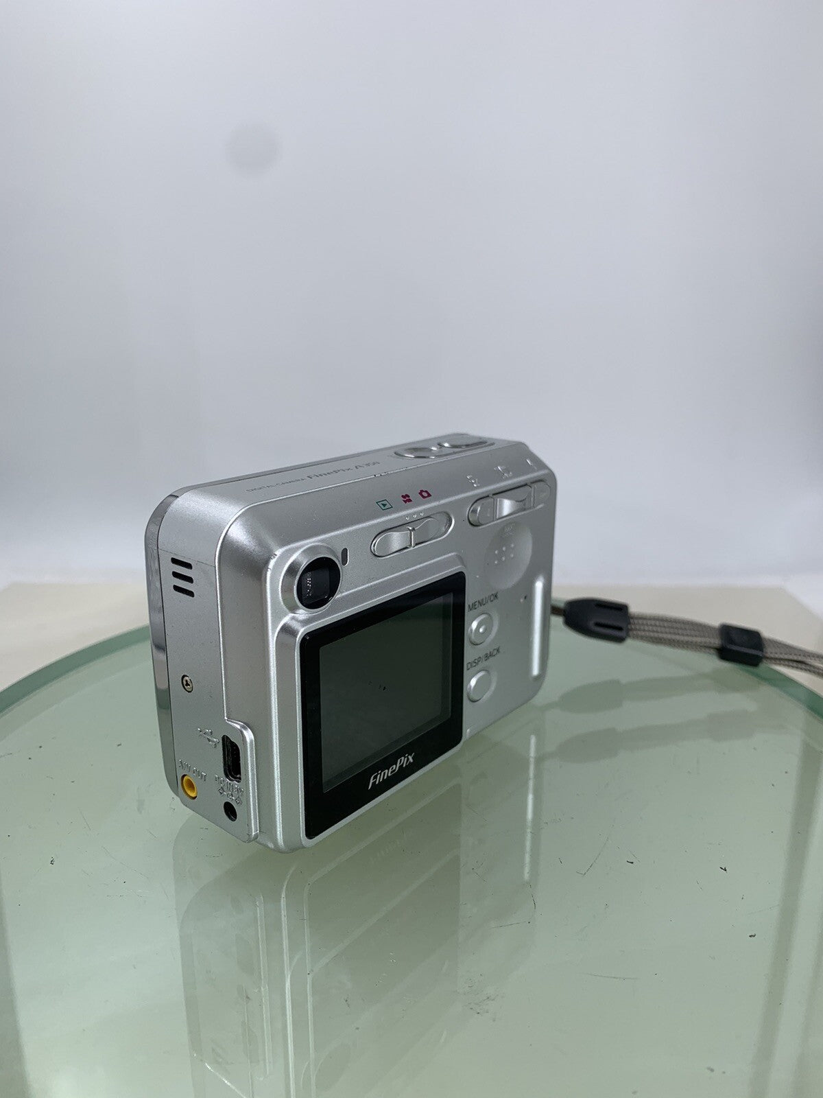 Fujifilm Digital Camera FinePix A350 5.2MP NO CARD NO CHARGER TESTED - 3614