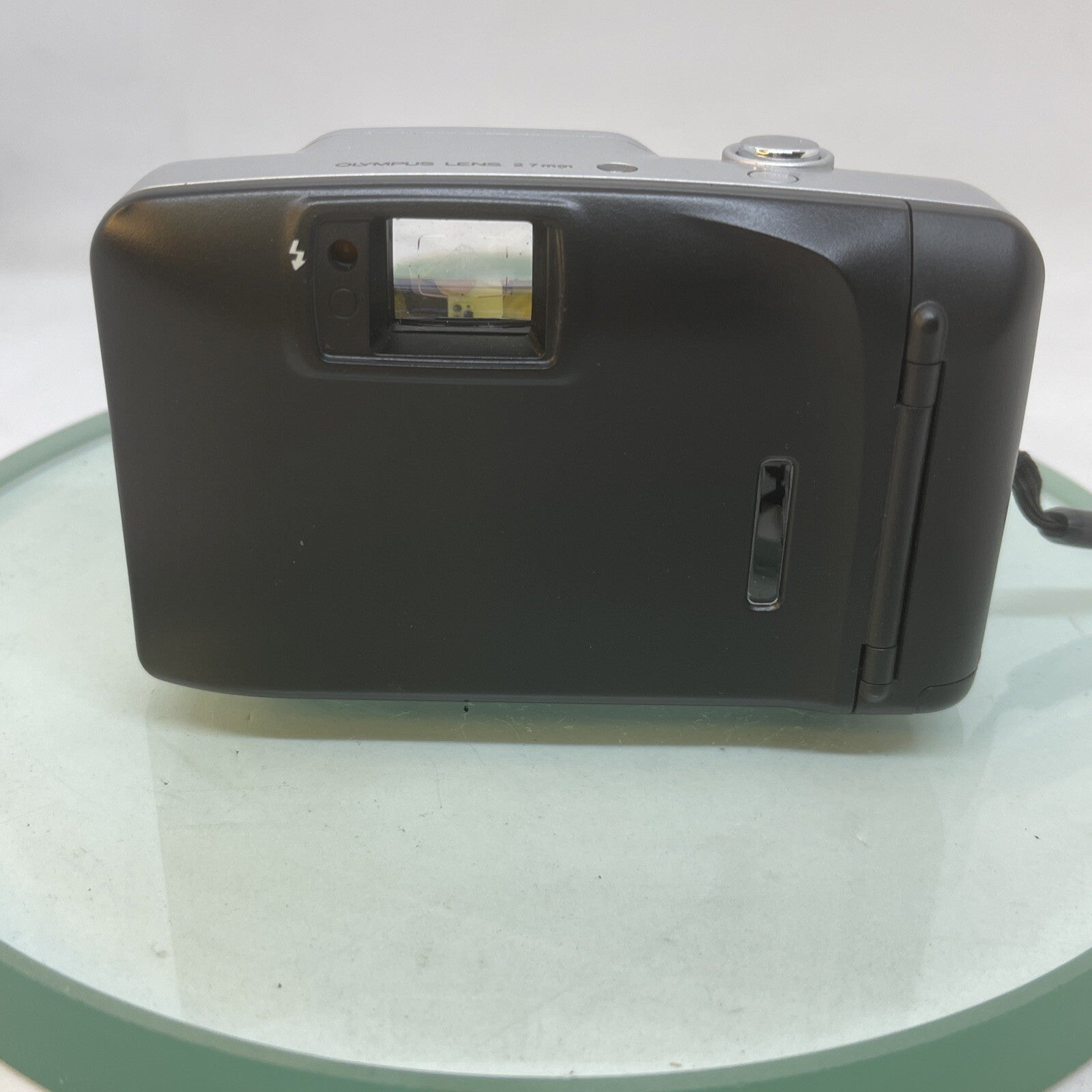 Olympus Trip XB400 35mm Camera 27mm Lens Point & Shoot #4953