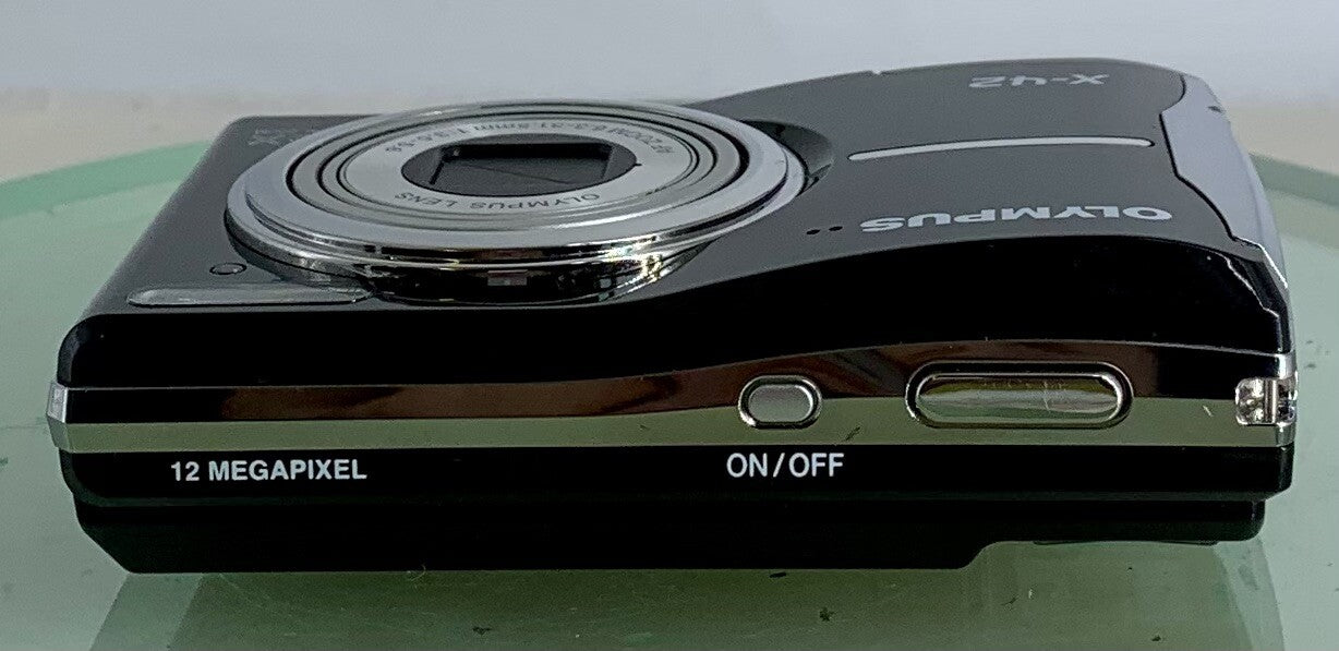 Olympus X-42 Digital Camera 5x Zoom 12MP+Instructions+Box+Case+Cables+Tested-3546