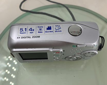 Olympus Camedia C-180 5.1MP Compact Digital Camera Silver NO CARD Tested - 8665