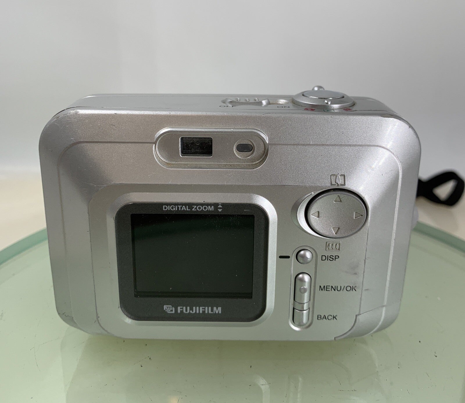 FUJIFILM COMPACT Digital Camera FinePix A201 2.0MP Silver Tested - 8834