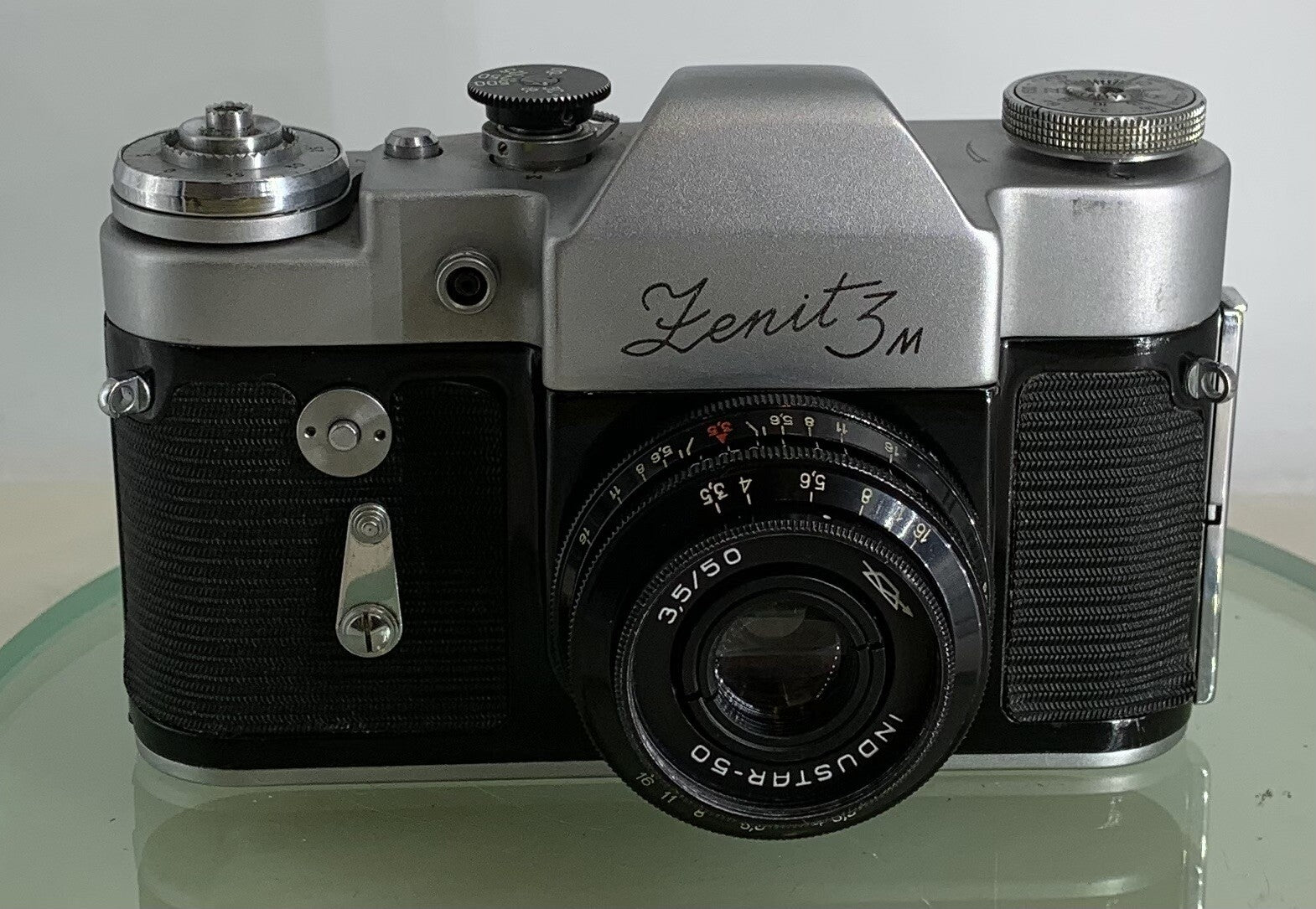 USSR Vintage Film Rangefinder Camera ZENITH 3M & INDUSTAR 50 F/3.5. M39 Mount1521