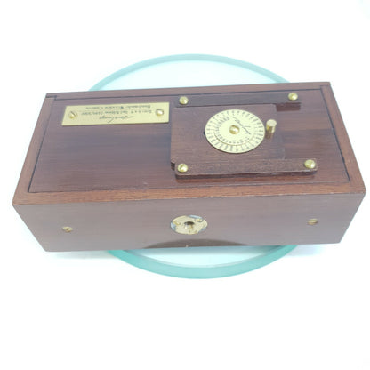 ZERO IMAGE Zero 6 x 9 2nd Edition:0189/2000 Multi Format Pinhole/Zone  Camera5724