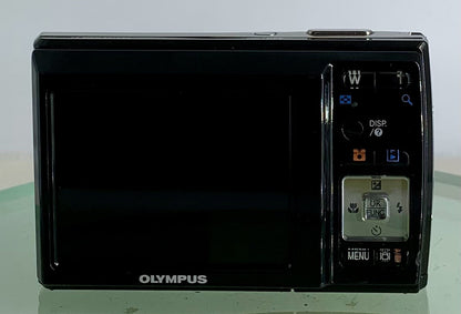 Olympus X-42 Digital Camera 5x Zoom 12MP+Instructions+Box+Case+Cables+Tested-3544