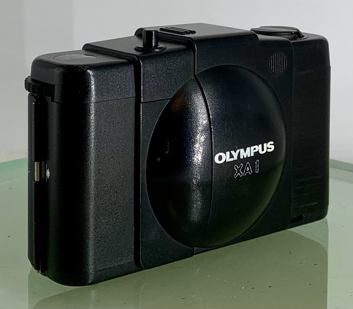 "TESTED " Olympus XA 1 35mm point and shoot Film Camera Well Used Lomo Retro#2050