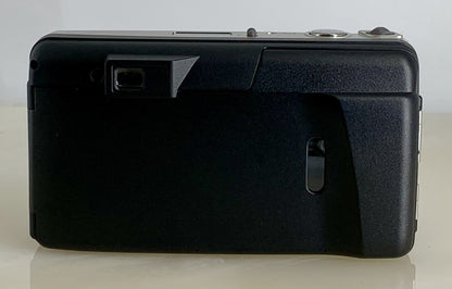 Olympus Superzoom 105G 35mm Film Point & Shoot Camera + SILVER + TESTED - 624